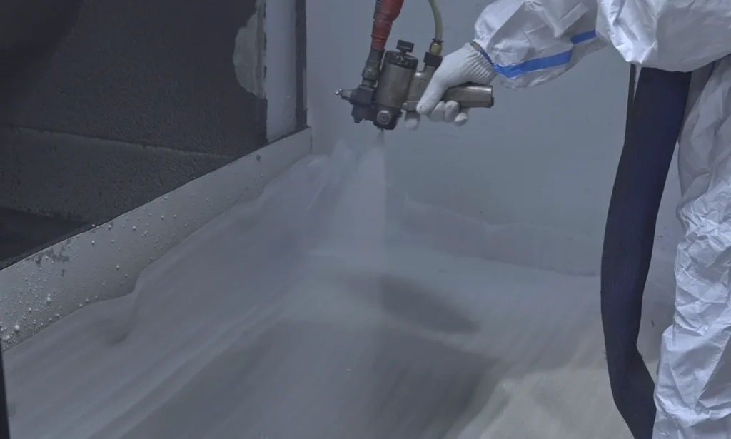Polyurea vs Polyurethane Spray