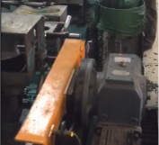 Cold Bonding Sandal PU Production Line Solution & Guide 8 Mold closure